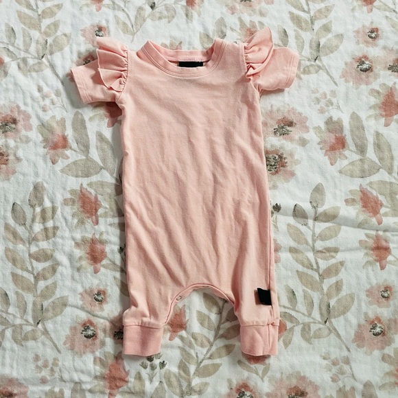 0-3 months pink jumper - Picture 2 of 3